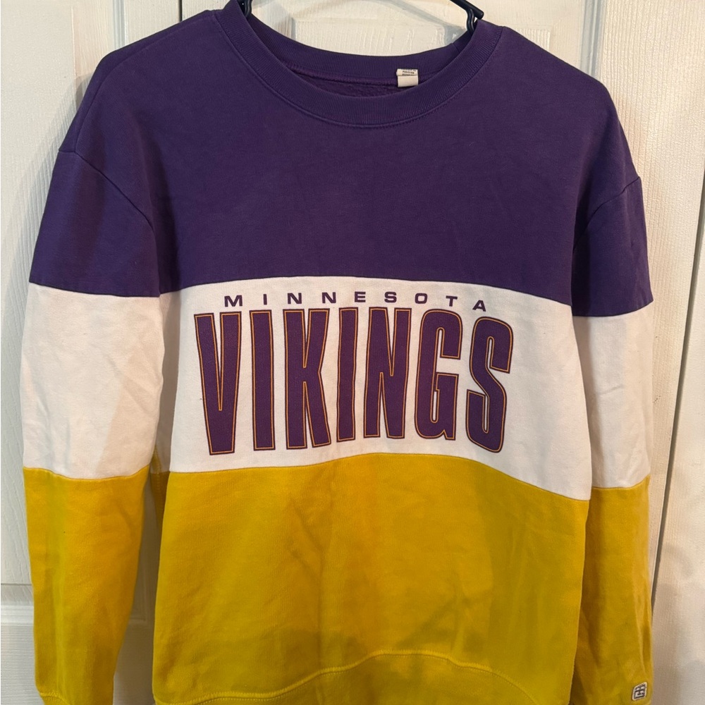 Minnesota Vikings Purple and Yellow Sweatshirt